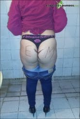 foto Argentinas XXX – Porno argentino en fotos de trolas calientes Esposa posando para que le vean su culito