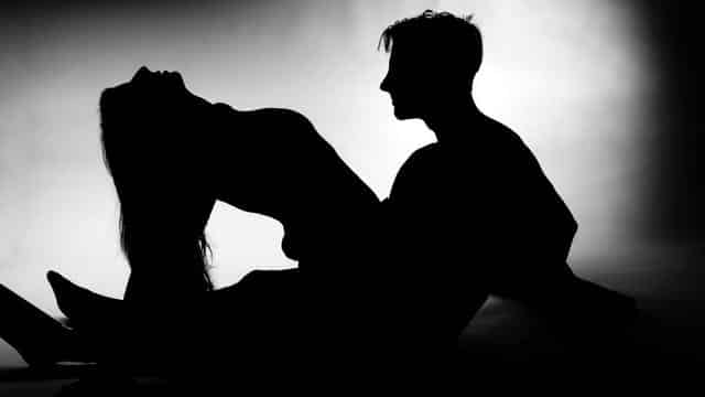 adelgazar practicando sexo con estas posturas sexuales