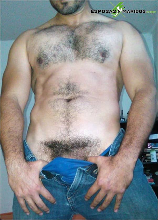 Mi polla tiesa está disponible para las esposas que la quieran…