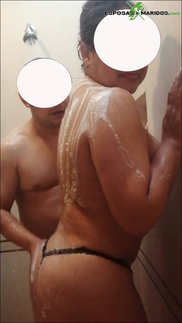 Fotos porno de un trio con mi esposo y un joven de 28 años