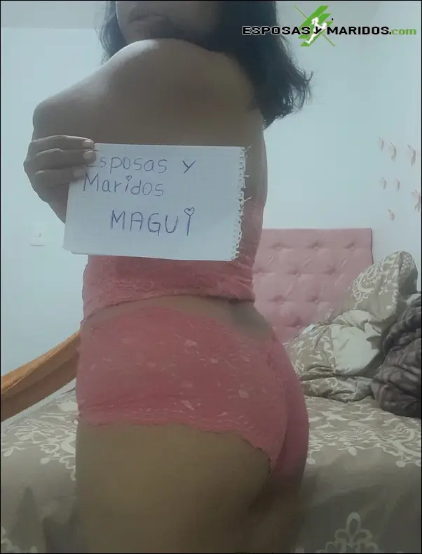 Soy Magui, una mexicana para pláticas hot en el chat